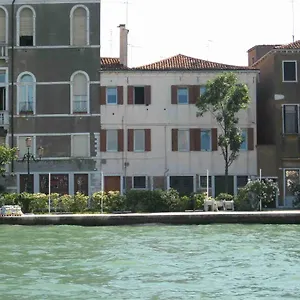 ca-isabella.hotelinveneto.com/