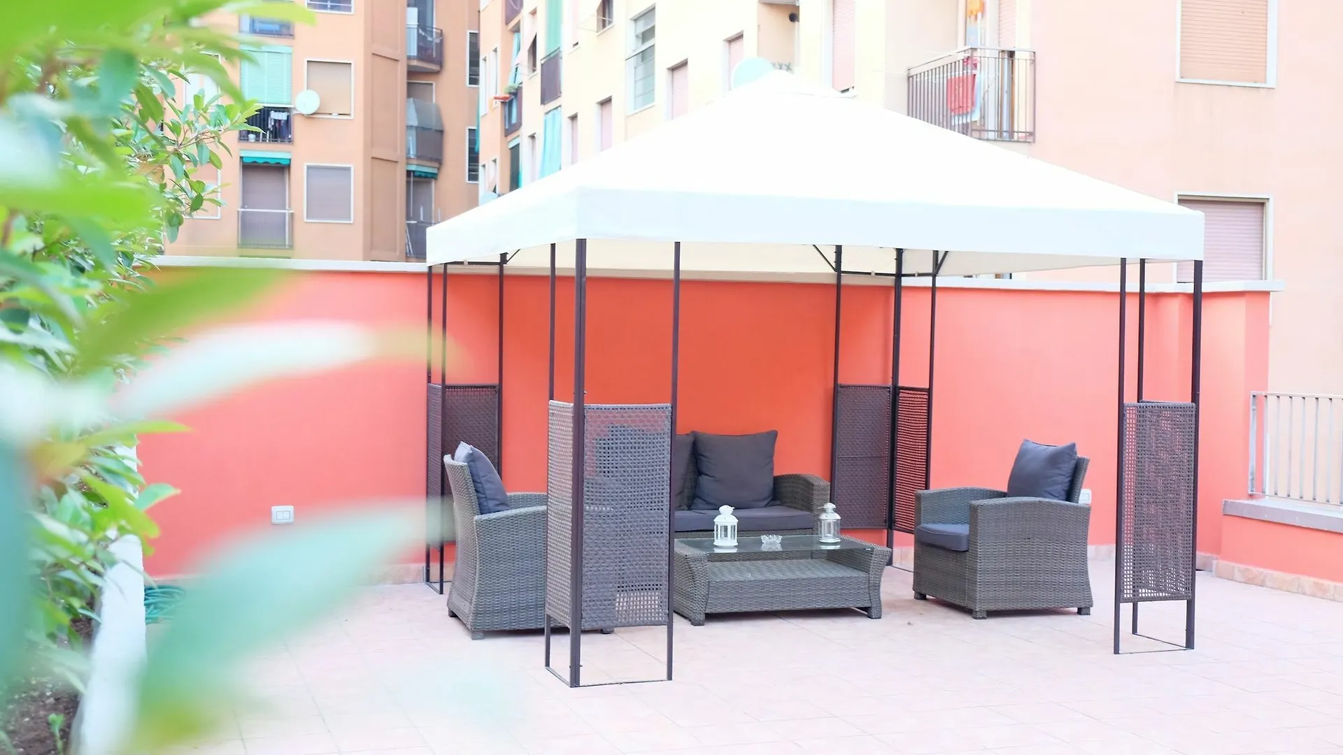 B&B I 10 Mondi Milan